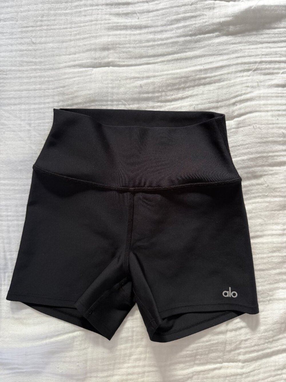 Alo Airlift High-Waist Sleek Short – Black - Picture 2 of 6